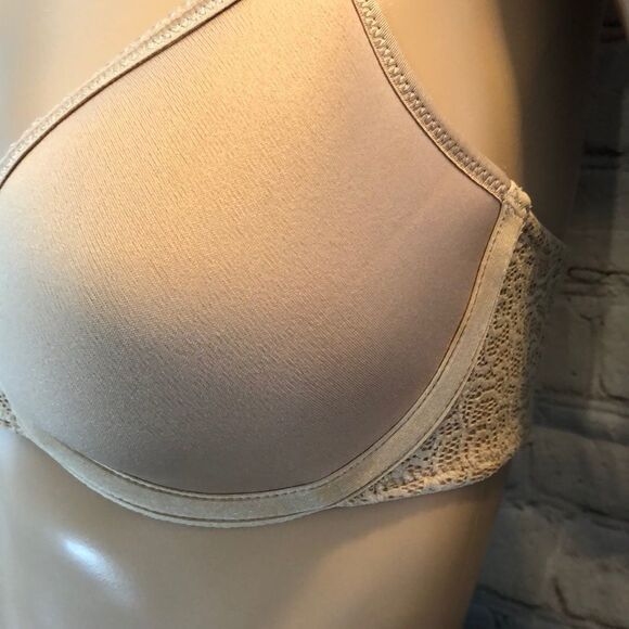B.Tempt'd Nude Lightly Padded Underwire Bra 34B - Picture 4 of 16